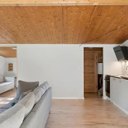 Awesome In With Wifi And 1 Bedrooms Feriehus Melby