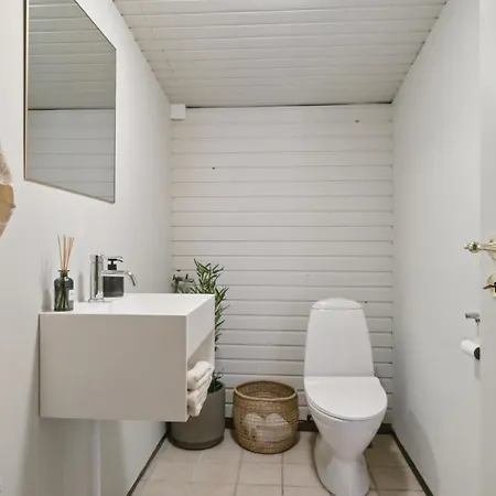 Awesome In With Wifi And 1 Bedrooms Feriehus Melby